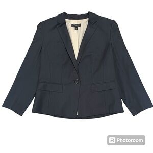 Ann Taylor Petite size 4P women’s dark blue striped blazer